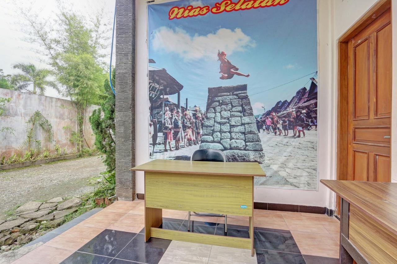 Hotel Wisma Ck Kebumen Exterior photo