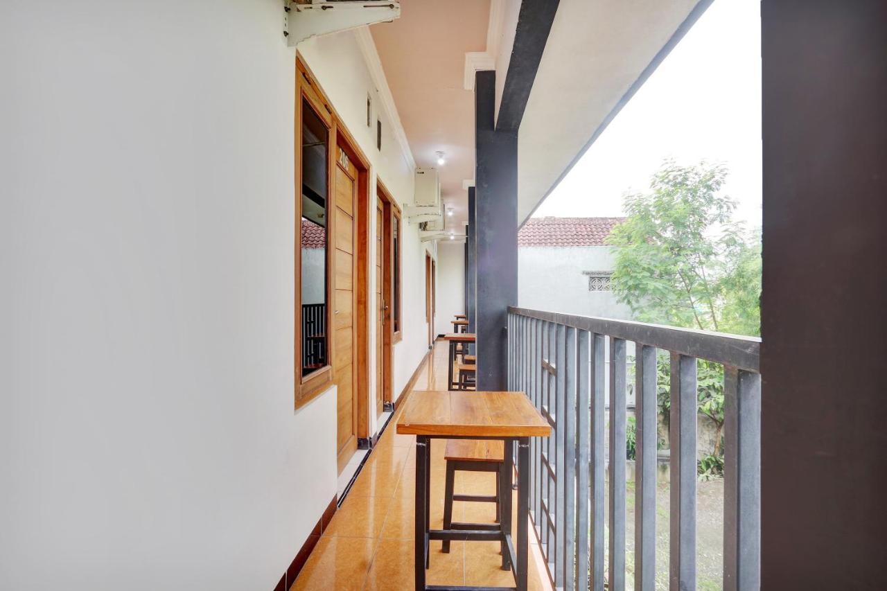 Hotel Wisma Ck Kebumen Exterior photo